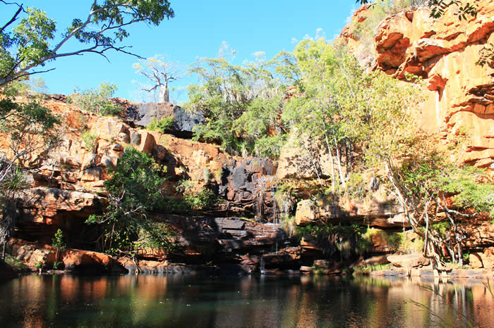 4WD tour group to the Kimberley 