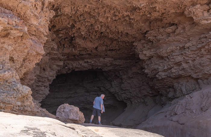 Woolshed Cave at Talia Beach. Photo by Marjorie Borrisow